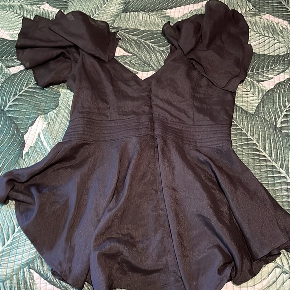 Black Double Zero Blouse Size Medium - Picture 2 of 3